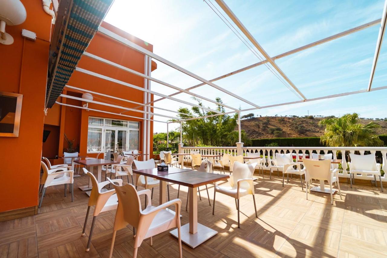 Hotel Kampaoh Costa Del Sol Almayate Bajo Exterior foto